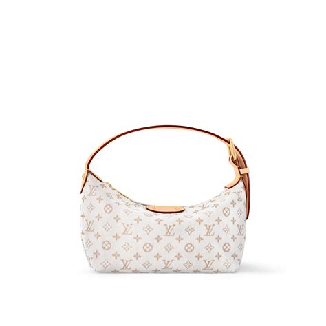 Hills Pochette Other Monogram Canvas 